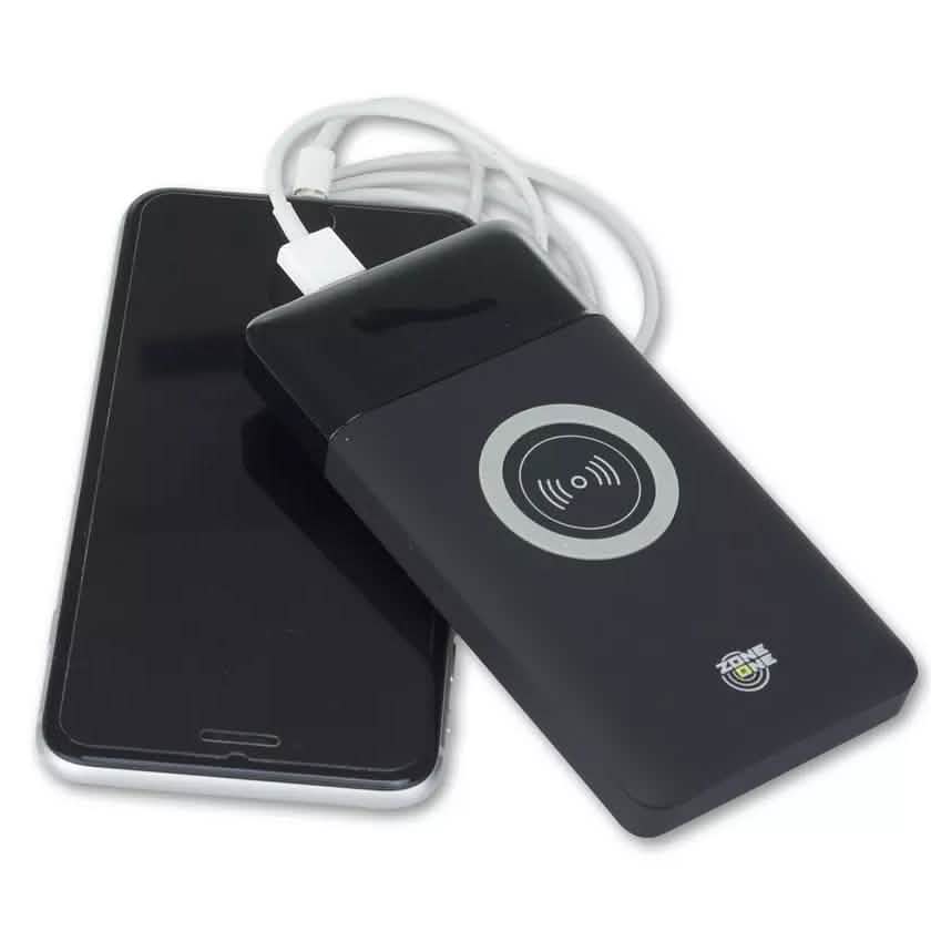 Zone One 15,000mAh LED Dual-USB and Wirless Charging Power Bank